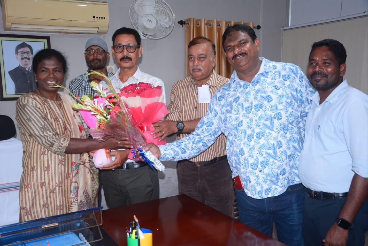 सरोजिनी लकड़ा ने झारखंड खेलकूद एवं युवा कार्य निदेशालय के निदेशक का संभाला पदभार