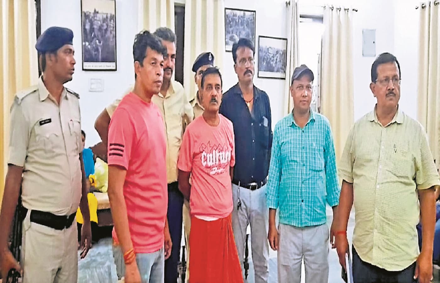 निगरानी टीम के डर से जिले में रिश्वतखोर अधिकारियों व कर्मियों ने बदल लिया यहां घुस लेने का पैटर्न