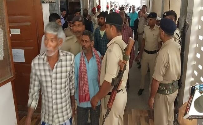 Bihar News: आज उठने वाली थी बहन की डोली, भाई ने जहर खाकर दे दी जान, परिजनों में मचा कोहराम