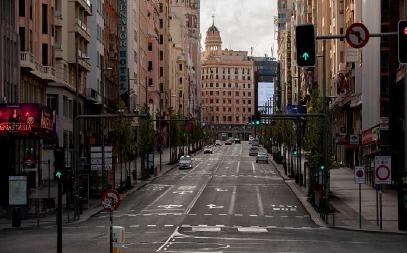 कई देश लॉकडाउन में दे रहे हैं ढील, संक्रमण  का खतरा नहीं हुआ है कम