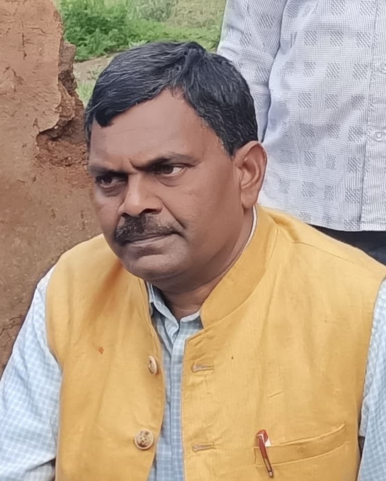 Coronavirus in Jharkhand: कोरोना से बचाव को गोमिया विधायक डॉ लंबोदर ने दिये 15 लाख