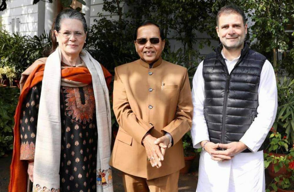 नहीं रहे कांग्रेस के वरिष्ठ नेता राजेंद्र सिंह, जानें उनके राजनीतिक सफर के बारे में...