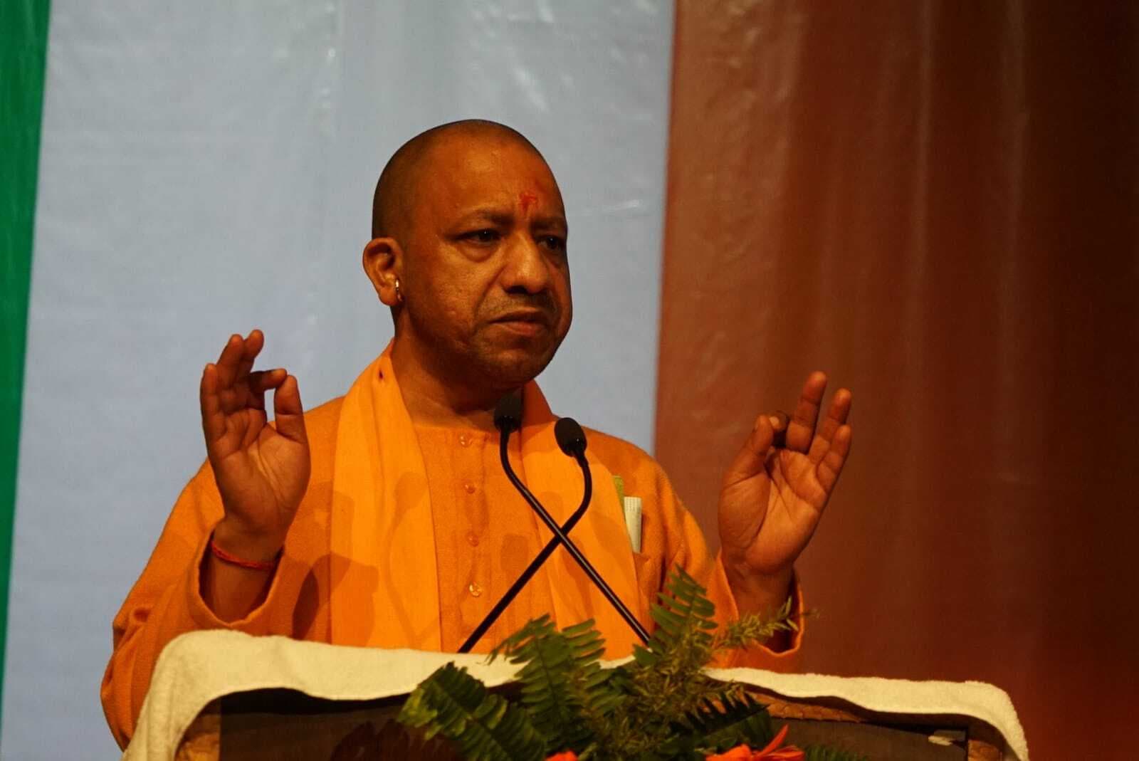 चुनाव तक यूपी के गांवों में आएगी 24 घंटे कटौतीमुक्त बिजली!, ऊर्जा विभाग ने सीएम योगी आदित्यनाथ को भेजी रिपोर्ट