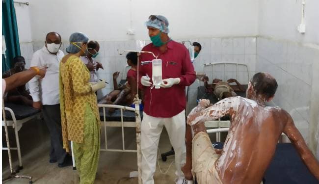 दलसिंहसराय में भूमि विवाद में एसिड अटैक, 6 महिलाओं समेत 12 लोग झुलसे, चार गिरफ्तार