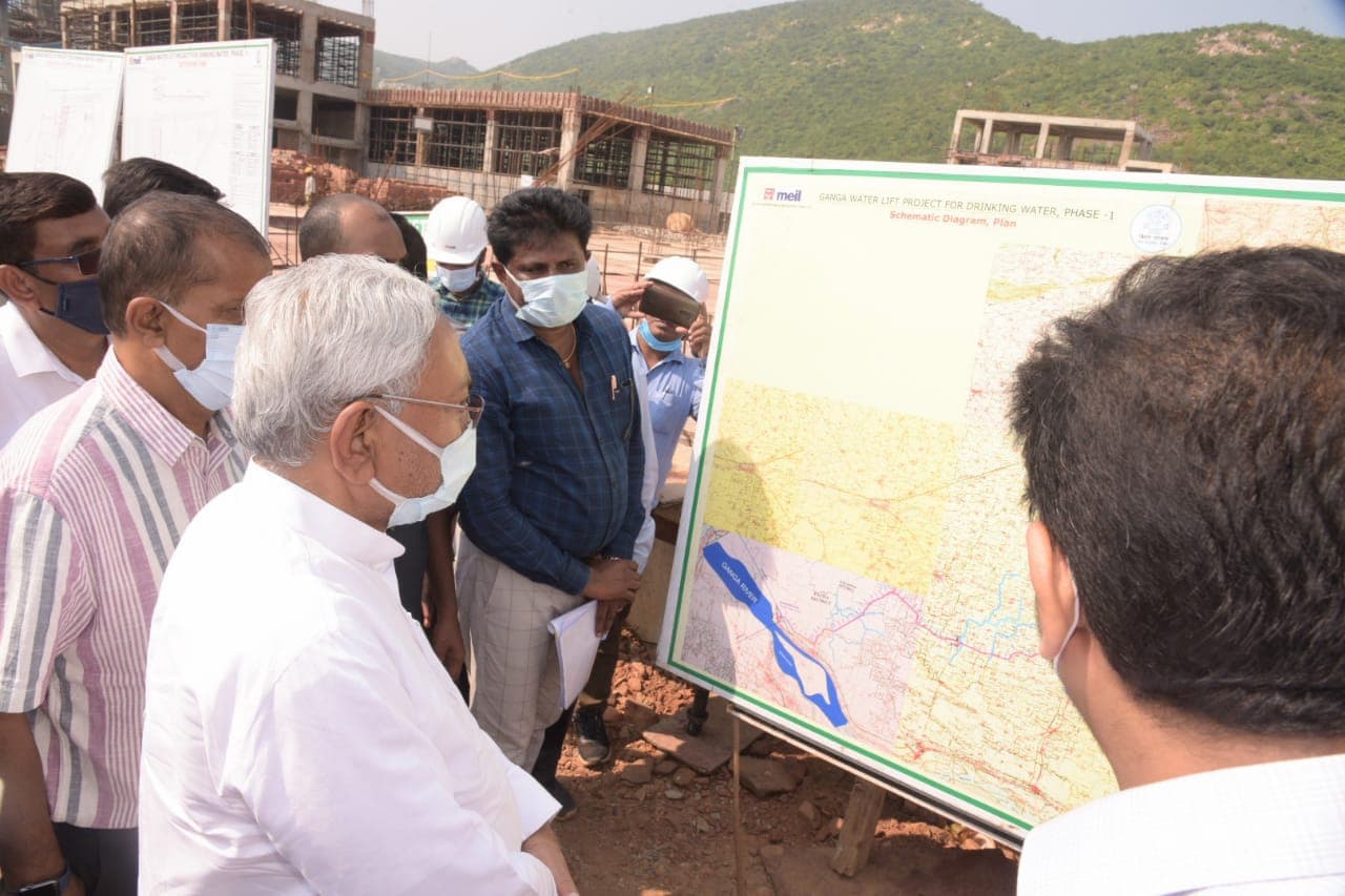गंगाजल उद्वह योजना की प्रगति देखने नालंदा और गया पहुंचे नीतीश, अधिकारियों को दिये कई निर्देश