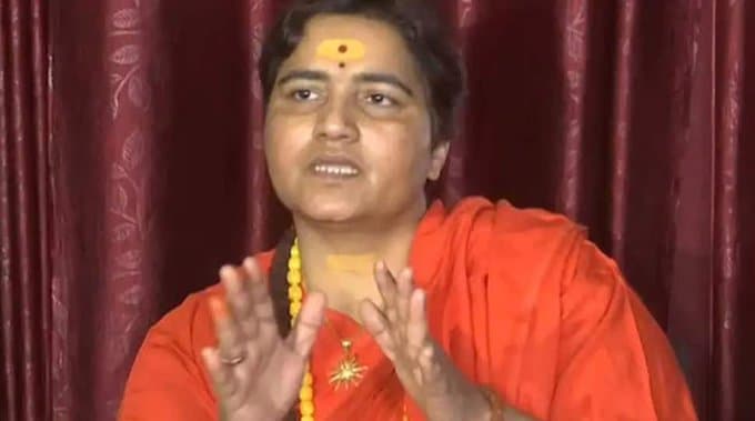 मध्यप्रदेश: ''राहुल गांधी को देश से निकाल कर फेंक दें'', बीजेपी सांसद प्रज्ञा ठाकुर का विवादास्पद बयान