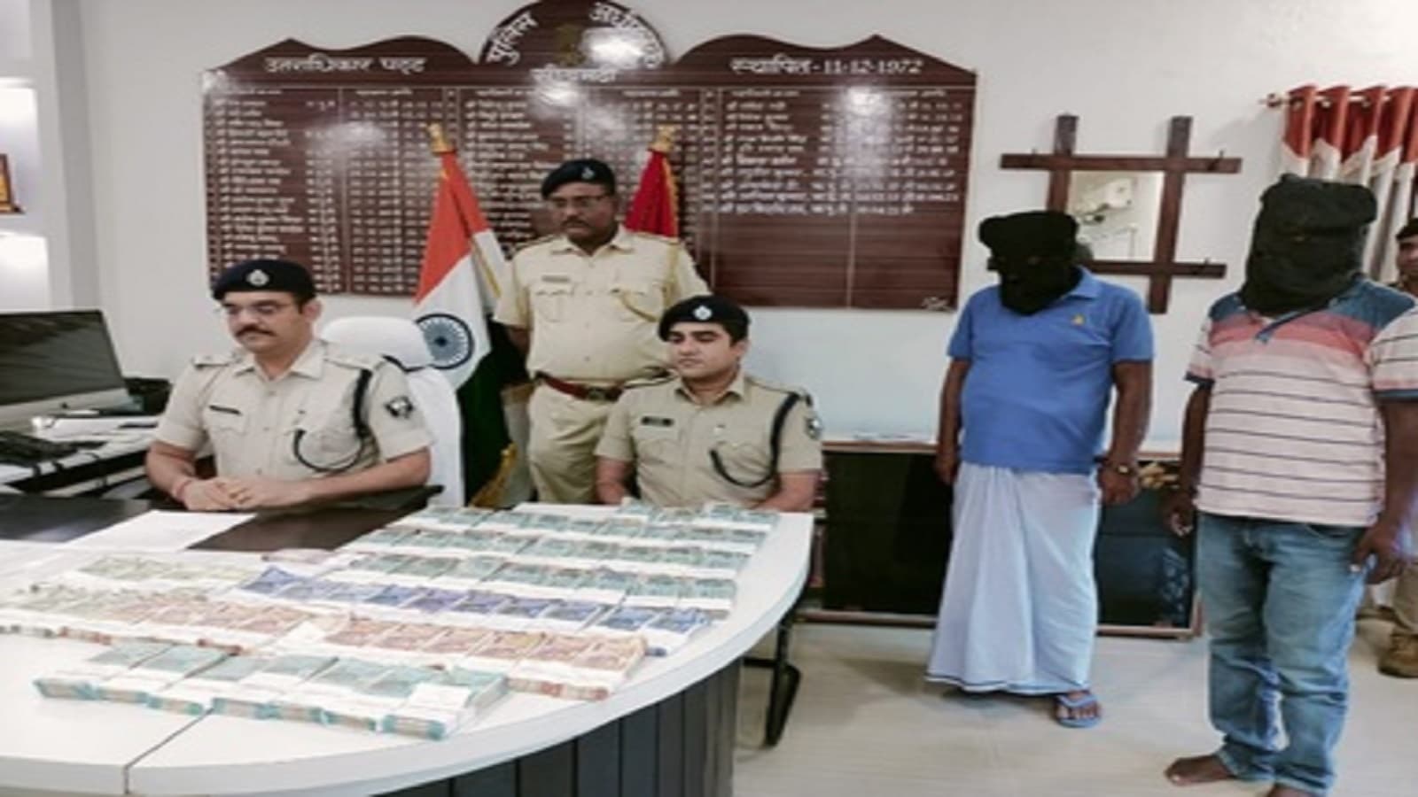 11.66 लाख जाली नोट के साथ दो गिरफ्तार, पुलिस की विशेष टीम ने की कार्रवाई, आतंक के नेक्सस की भी होगी जांच