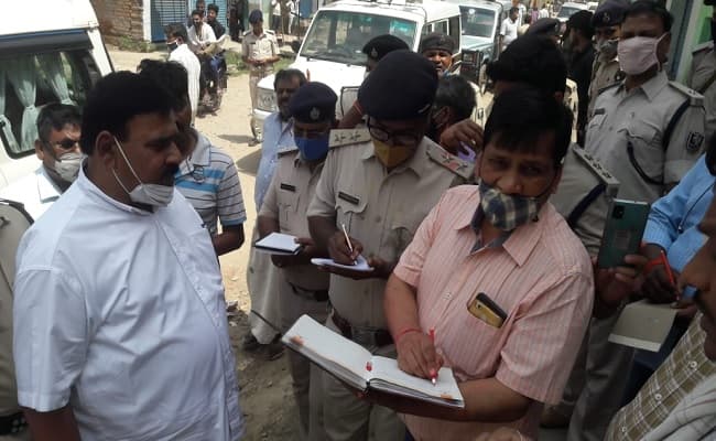 जहरीली शराब पीने से आठ लोगों की मौत और कई बीमार, राजद उपाध्यक्ष ने प्रशासन और सरकार को ठहराया दोषी