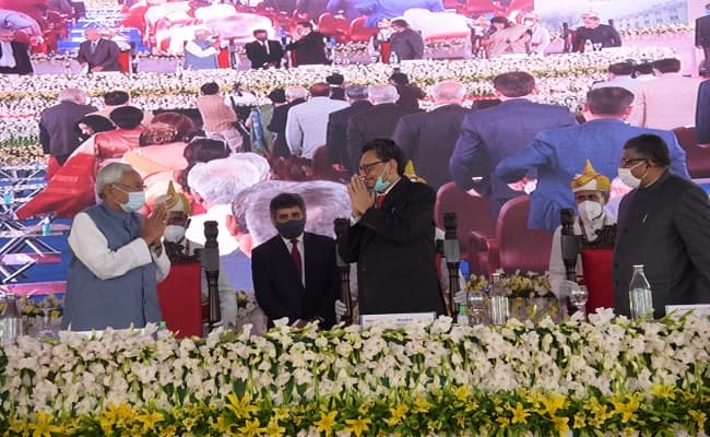 Bihar News: पटना हाईकोर्ट के शताब्दी भवन का हुआ उद्घाटन, CM नीतीश बोले- स्पीडी ट्रायल से घटेगा अपराध