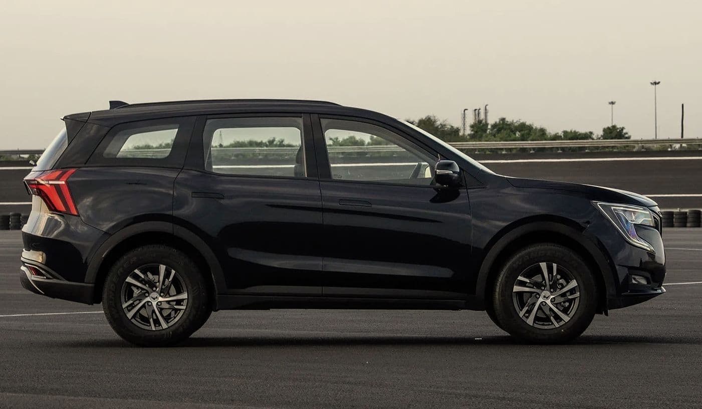Mahindra XUV 400 इस दिन होगी भारत में लॉन्च, जानें इस इलेक्ट्रिक कार की खूबियां
