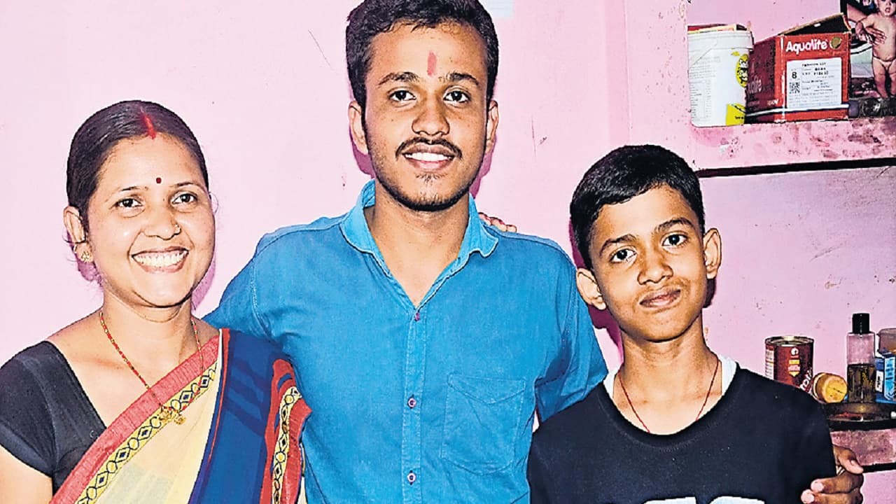 Bihar News: राजद नेता की देखरेख में काटा गया पुल, पैसे लेकर अपराधियों को दिये थे संरक्षण