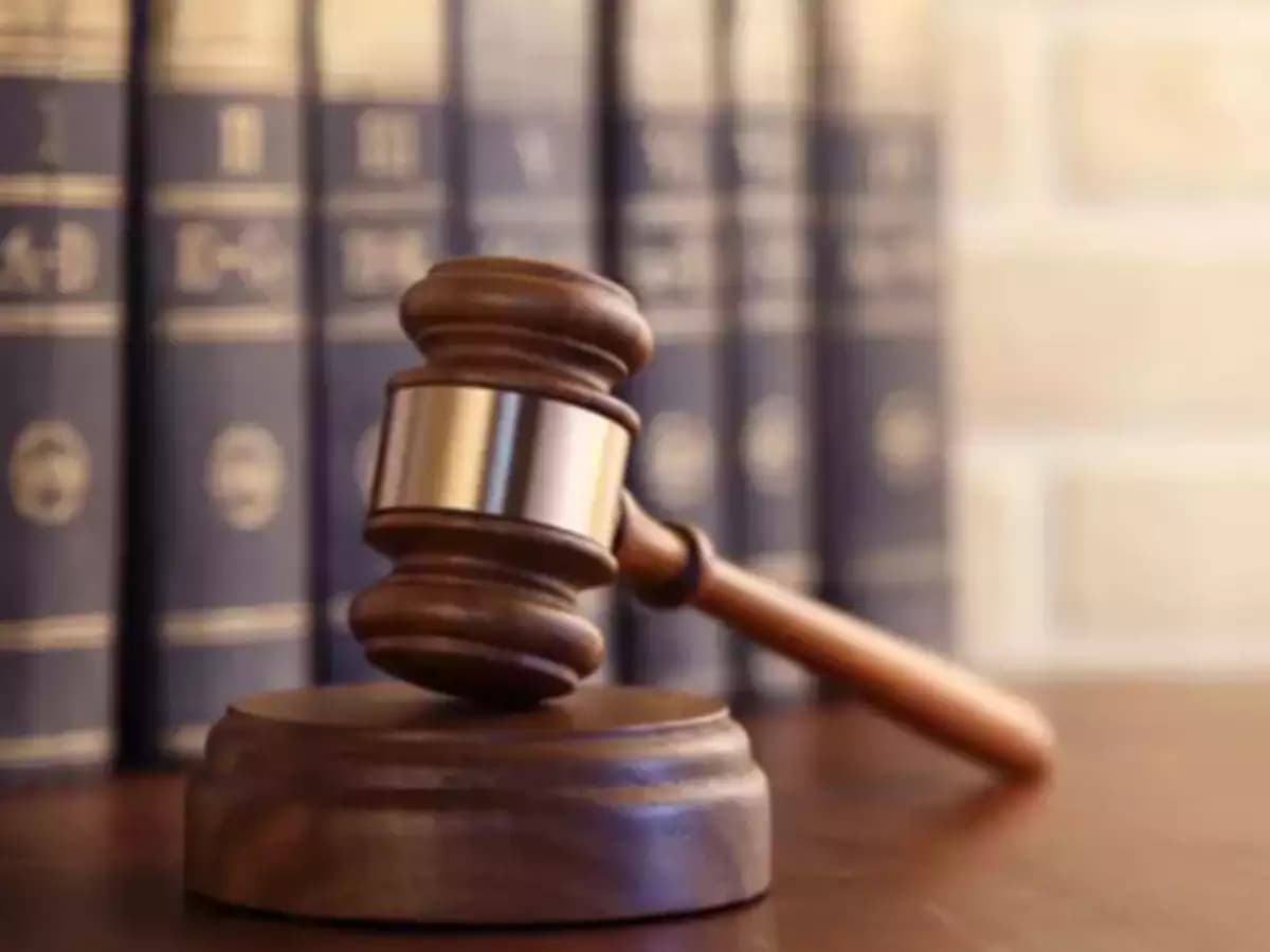 दो से एक्चुअल और वर्चुअल दोनों माध्यम से चलेंगे कोर्ट, अधिवक्ताओं को राहत