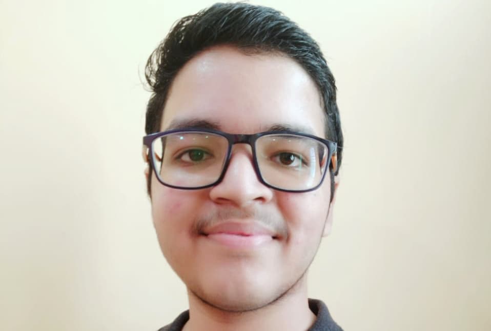 CBSE Board 10th Result 2020: पटना के डीएवी स्कूल के आयुष प्रतीक को मिले 98.4 फीसदी अंक