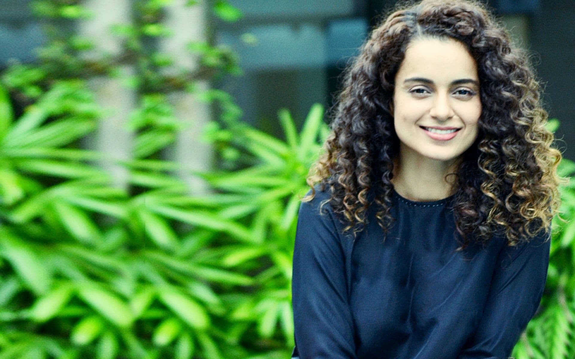 Kangana Ranaut: कंगना के खिलाफ ड्रग्स मामले में जांच करेगी मुंबई पुलिस, महाराष्ट्र के गृहमंत्री ने दिए आदेश
