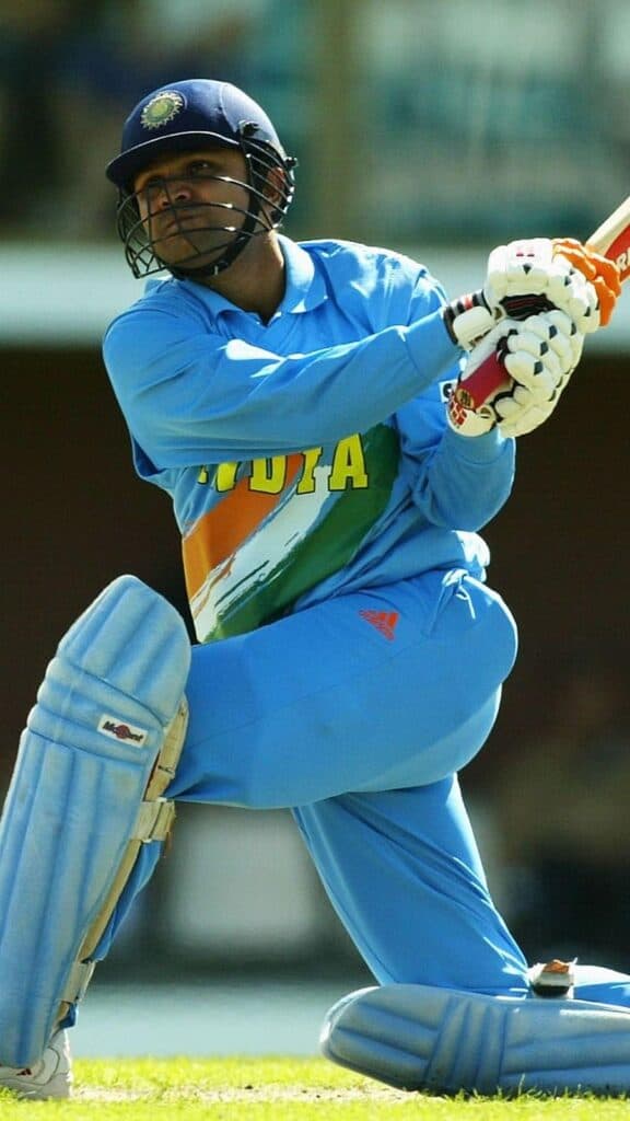 VIDEO: जब सहवाग ने उधेड़ी पाक गेंदबाज की बखिया, 2 गेंद पर ठोके 21 रन, ऐसा करने वाले दुनिया के इकलौता बल्लेबाज