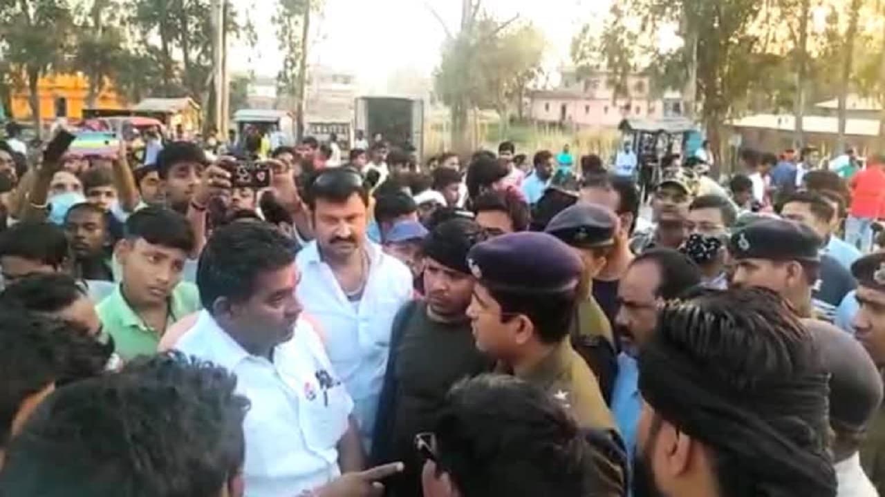 आरा में कैदी की हुई अचानक मौत, हाथ पर लव का टैटू, परिवार ने कहा: उसे पढ़ना-लिखना नहीं आता फिर टैटू किसने लिखा