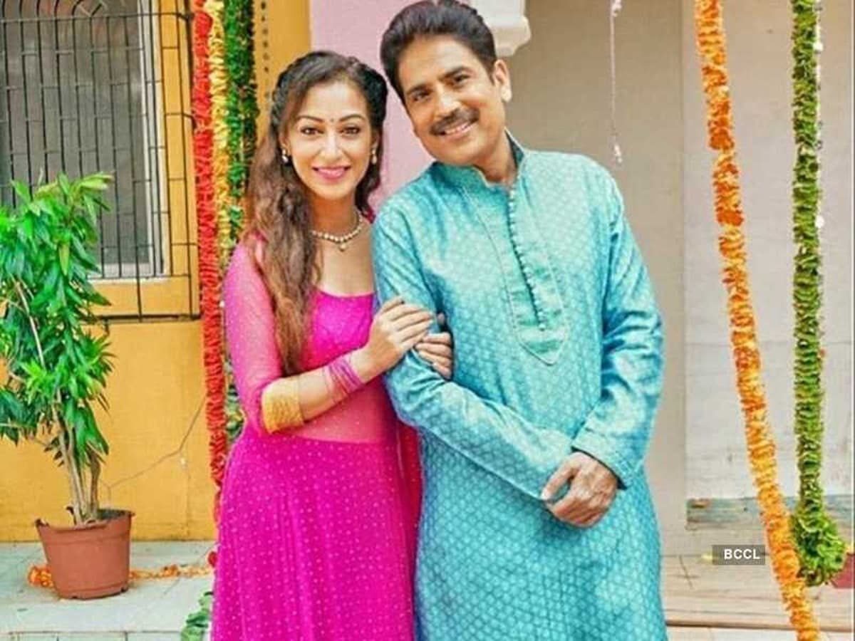 Taarak Mehta Ka Ooltah Chashmah : अंजलि भाभी की नाइट ड्रेस में फोटो वायरल, फैंस बोले- तारक मेहता की बीबी...