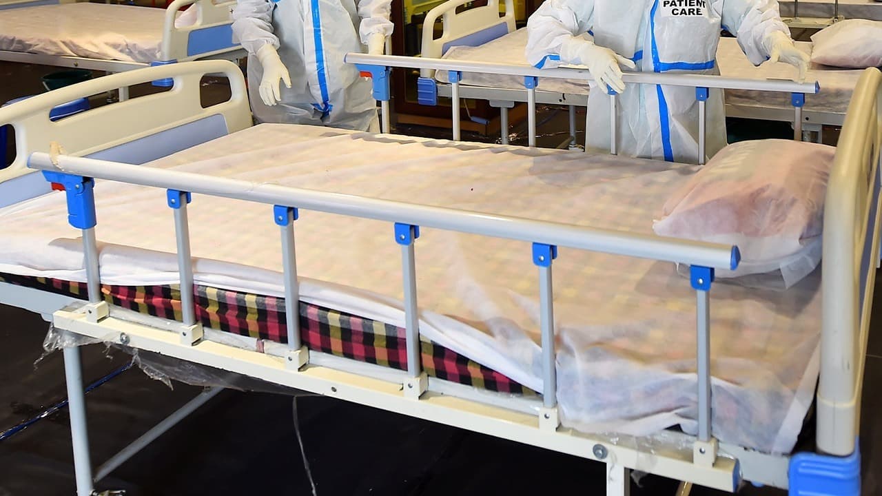 पूर्णिया में वीडियो कॉलिंग के जरिए डॉक्टर करा रही थी ऑपरेशन, नर्स से कटी नस, मरीज की मौत