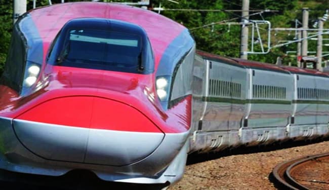 पूरे भारत के कई शहरों को बुलेट ट्रेनों से जोड़ने में जुटा रेलवे, 300 किमी प्रतिघंटे की गति से दौड़ेंगी ट्रेनें