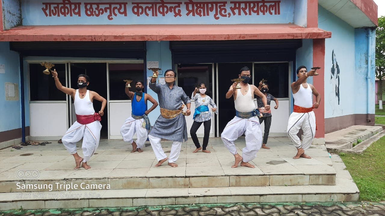 कोरोना संकट काल में छऊ गुरु तपन पटनायक की अनोखी पहल, नये रूप में दिखेगा छऊ