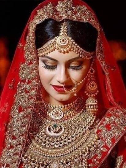 Hariyali Teej 2023: हरियाली तीज पर महिलाएं क्यों करती हैं 16 श्रृंगार, जानें इसका धार्मिक महत्व