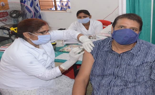 Bhagalpur Corona Update: भागलपुर में विस्फोटक हुई कोरोना संक्रमण की स्थिति, एक दिन में मिले 148 पॉजिटिव, दो की मौत