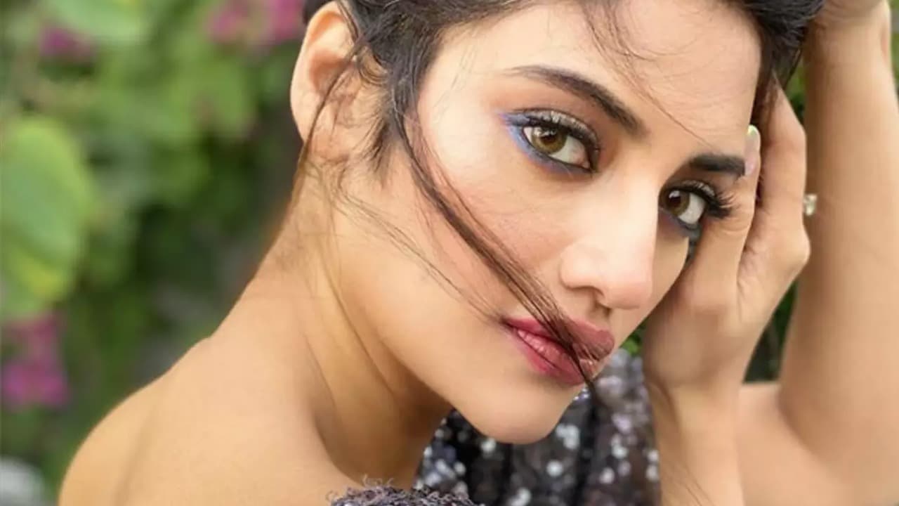 Bengal Election 2021: ब्रिगेड मैदान में PM मोदी का भाषण, शुरुआत में लगवाए सिर्फ नारे, नुसरत जहां का वीडियो याद है?