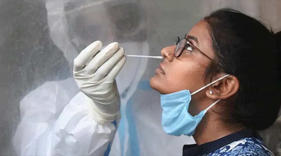 Covid-19 Test : 10 फीसदी बढ़ी कोरोना जांच दर, 8.8 फीसदी पर स्थिर है संक्रमण की दर