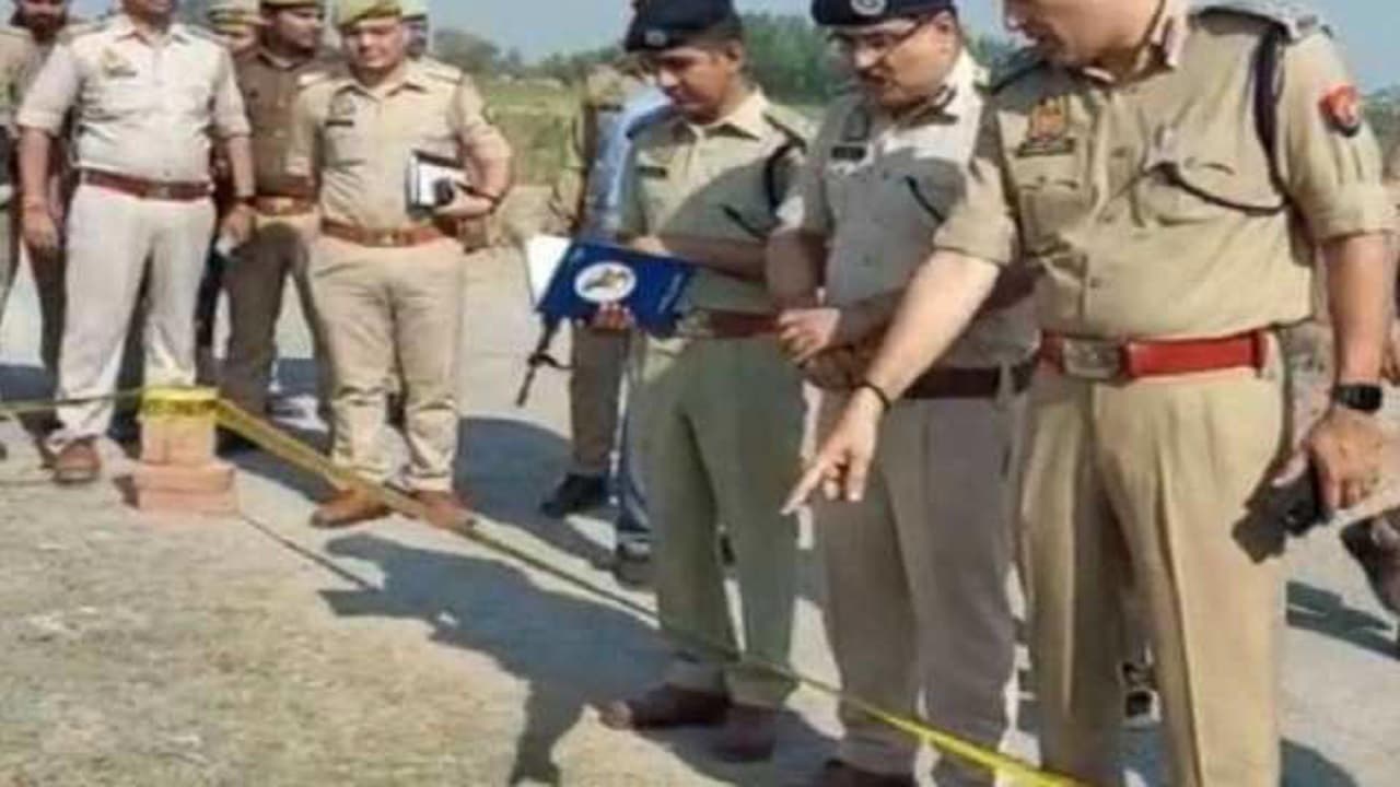 गाजियाबाद में कुख्यात अपराधी मोनू चौधरी पुलिस मुठभेड़ में ढेर, 2 पुलिसकर्मियों को भी लगी गोली