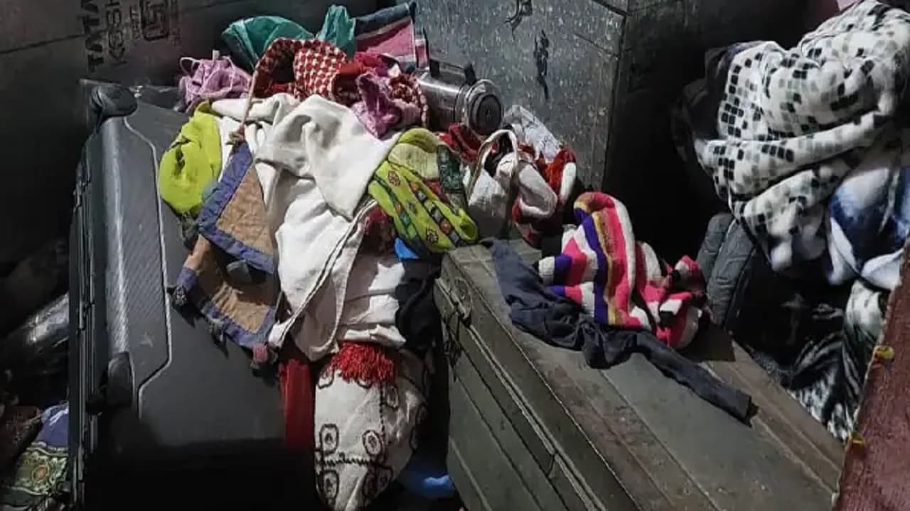 सीवान में 15 बदमाशों ने महिला को बनाया बंधक, बच्चे को जमीन पर पटका, लाखों का सामान लूटकर फरार