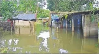 समस्तीपुर के 61 पंचायतों में पहुंचा बाढ़ का पानी, तेजी से बढ़ रहा गंगा का जलस्तर