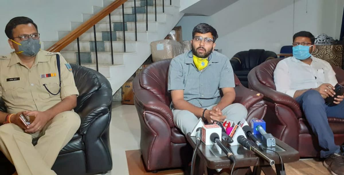 Coronavirus Outbreak: रांची में कोरोना की दस्तक के बाद प्रशासन अलर्ट, कैसे बचना है, पढ़ें यह खबर