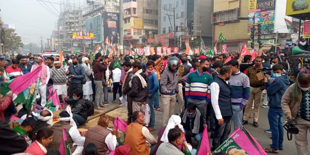 Bharat Bandh In Bihar : जदयू-भाजपा ने विपक्षी दलों के भारत बंद को बताया फ्लॉप शो