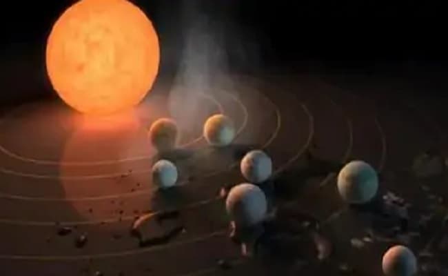 दिवाली से पहले शनि की बदली चाल, 25 को लगेगा सूर्य ग्रहण, 2023 तक रहेगा असर, इन राशियों पर पड़ेगा प्रभाव