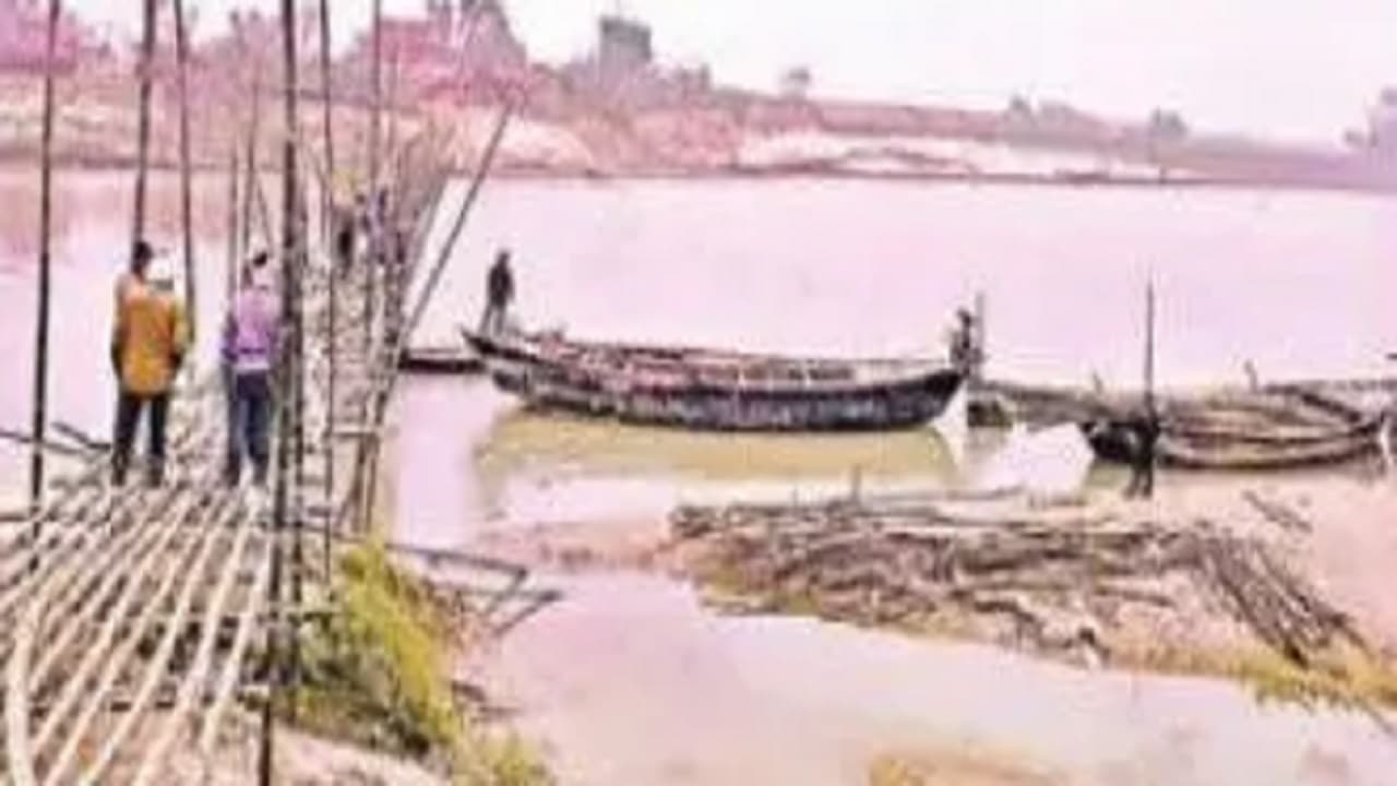 Bihar: कोसी पर ग्रामीणों ने बना दिया बांस का चचरी पुल, आपसी सहयोग से ढाई लाख लगाकर कायम की मिसाल