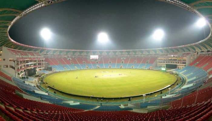 सावधान! भारत-इंग्लैंड मैच के फर्जी टिकटें बिक रही इस वेबसाइट पर, क्रिकेट एसोसिएशन ने किया सतर्क