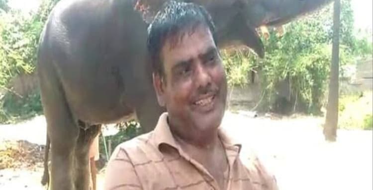 एरावत ट्रस्ट के अख्तर मुखिया की पटना में हत्या, नालायक निकला बेटा तो हाथियों के नाम लिख दी 5 करोड़ की संपत्ति