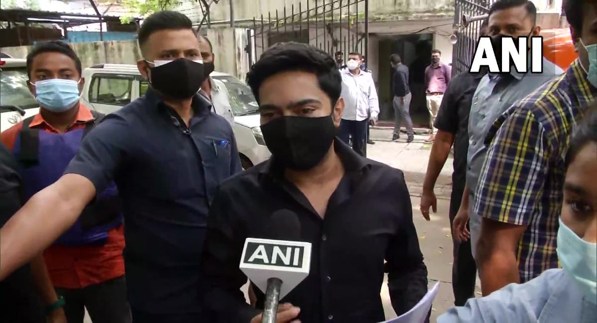 ईडी ऑफिस पहुंचे मुख्यमंत्री ममता के भतीजे अभिषेक बनर्जी, कहा- जांच में पूरा सहयोग करूंगा