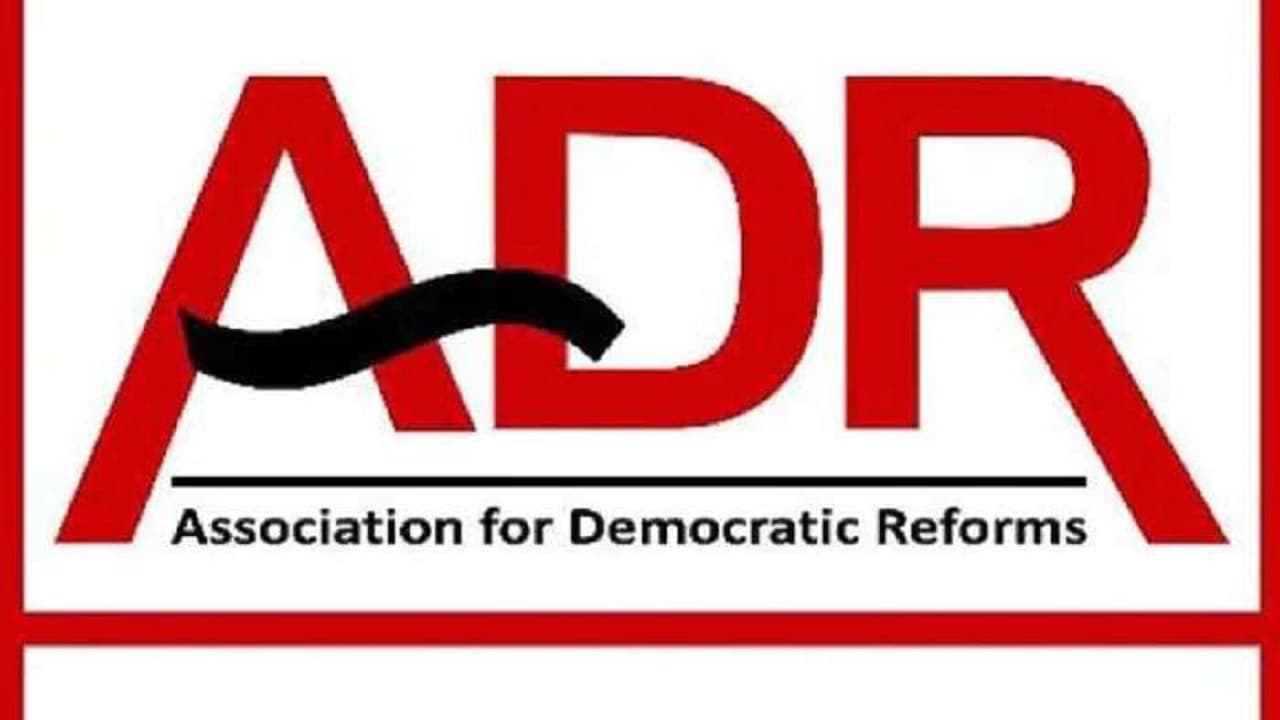 गुजरात चुनाव 2022:BJP ही नहीं कांग्रेस के MPs-MLAs पर भी दर्ज है आपराधिक मामले, ADR की रिपोर्ट में खुलासा