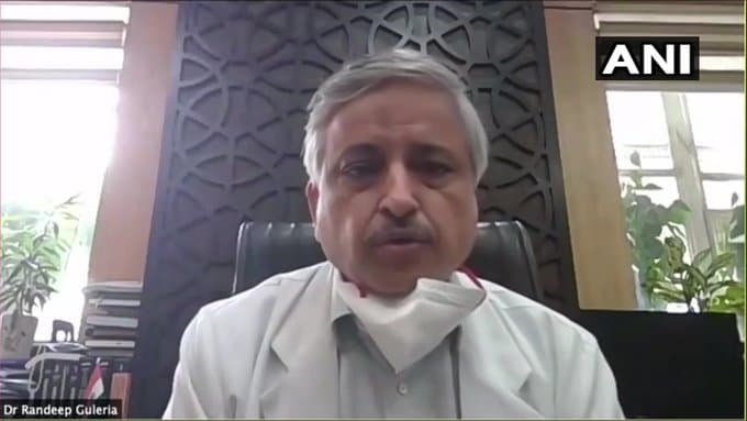 डॉ रणदीप गुलेरिया ने कहा-कोरोना थर्ड वेव को रोकने के लिए कुछ महीनों तक कोरोना प्रोटोकॉल और वैक्सीनेशन जरूरी