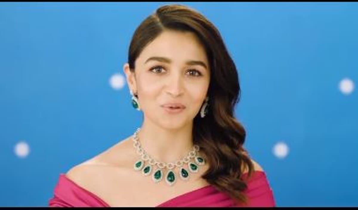 आलिया भट्ट Doha के ज्वेलरी एक्जीबिशन में लेंगी हिस्सा, वीडियो शेयर कर दी जानकारी