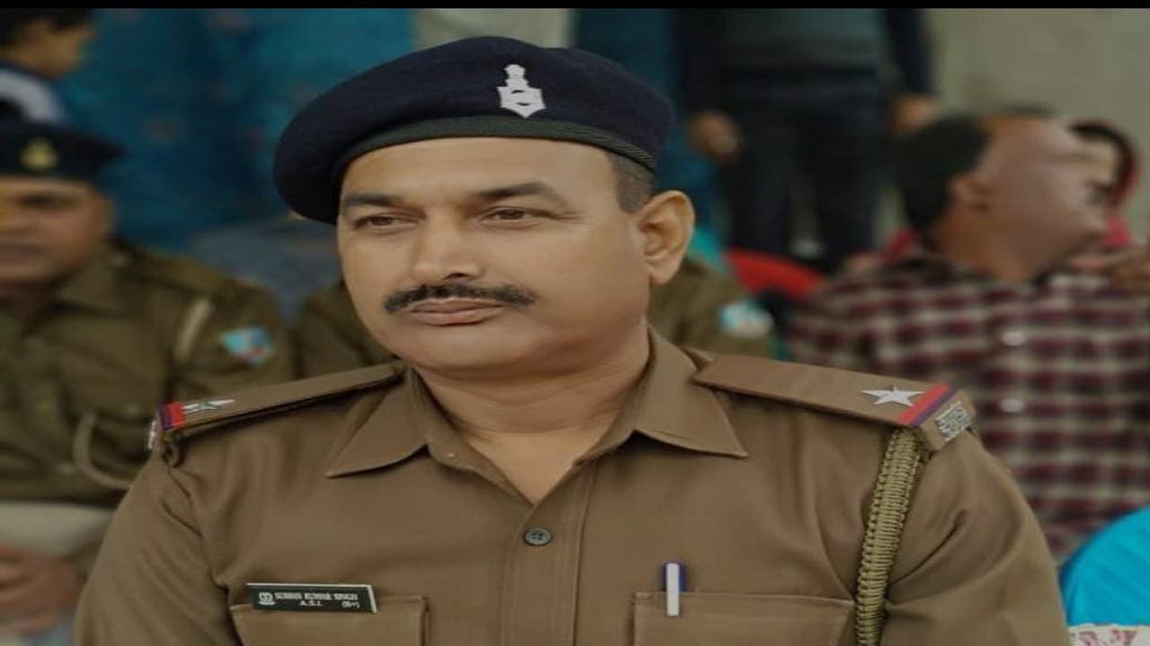 Jharkhand News: न्याय के लिए युवक लगा रहा था थाने का चक्कर, ASI ने मांगे 20 हजार घूस, SSP ने दिया ये आदेश