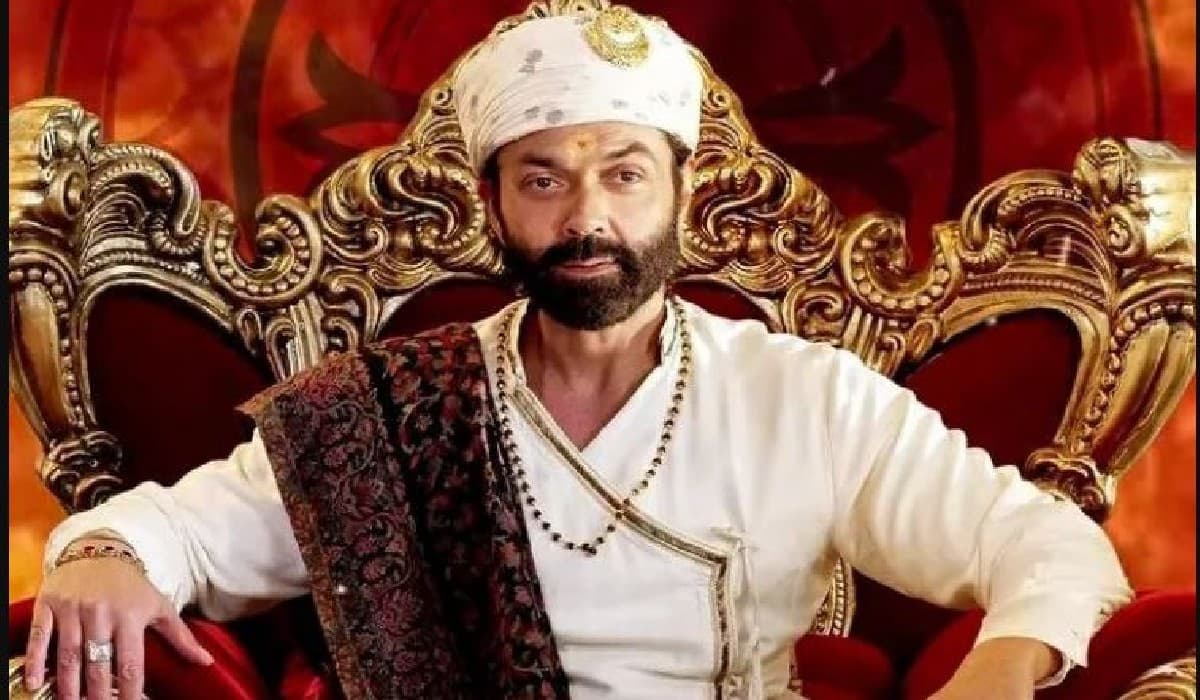 Aashram 3 Part 2: बॉबी देओल ने आश्रम की सफलता पर तोड़ी चुप्पी, कहा- मुझे हीरो की भूमिका नहीं…