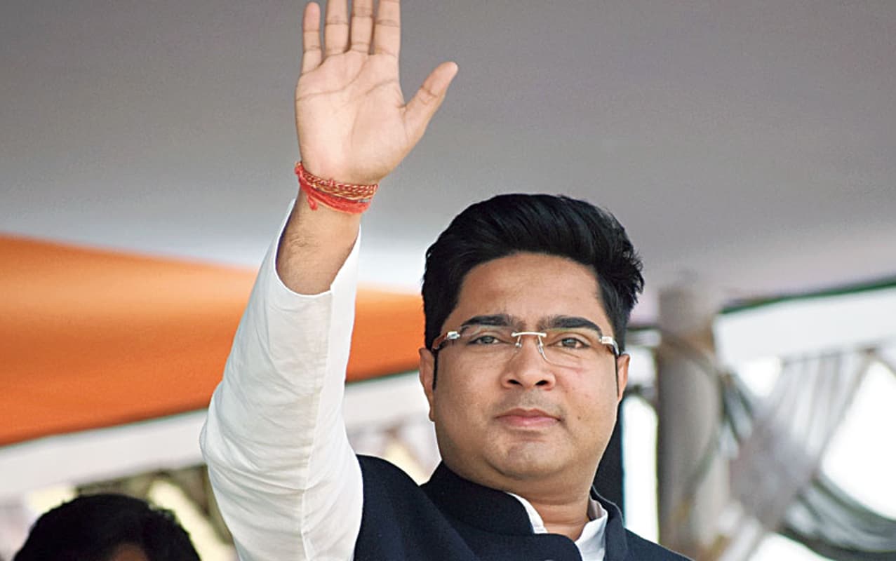 नरेंद्र मोदी पर तृणमूल नेता अभिषेक बनर्जी का हमला, बोले, प्रधानमंत्री तक में भतीजे का नाम लेने का साहस नहीं