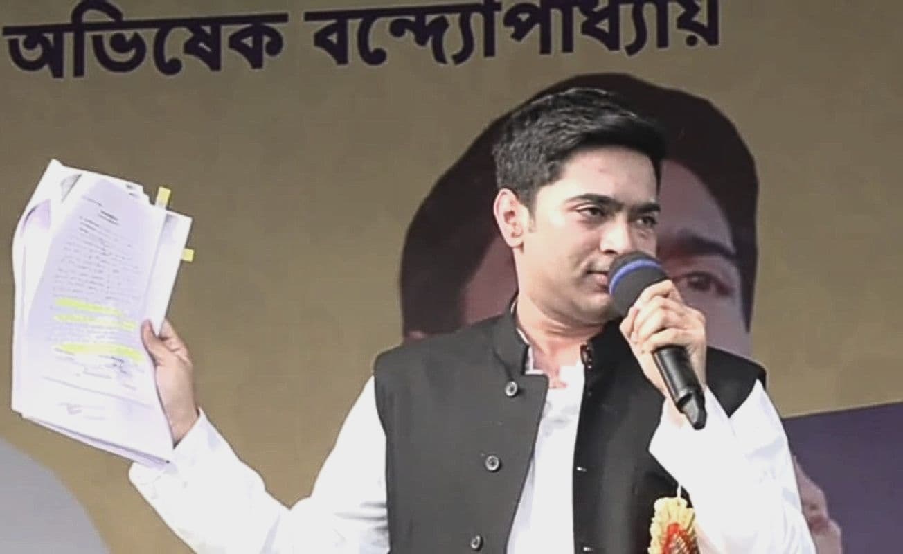 ...तो सार्वजनिक रूप से फांसी लगाकर आत्महत्या कर लूंगा, ममता बनर्जी के भतीजा अभिषेक बनर्जी ने कहा