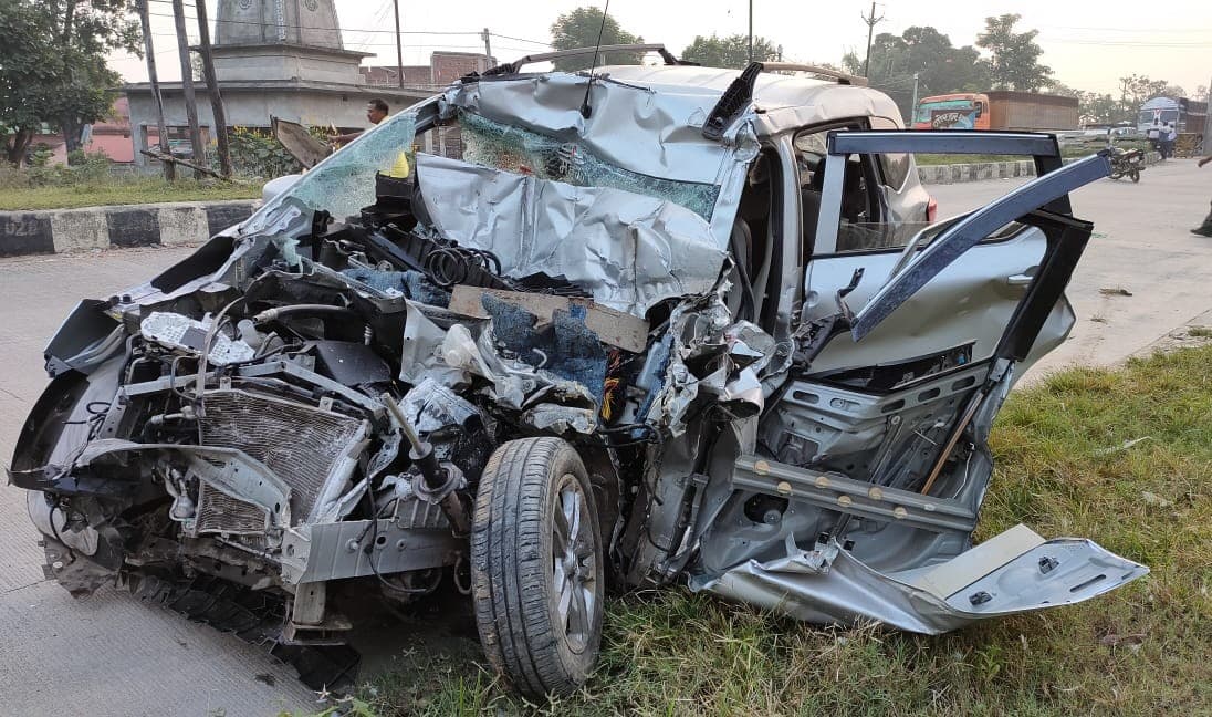 बरेली में ट्रक की टक्कर से बीओबी के कैशियर की मौत, परिवार में शोक की लहर