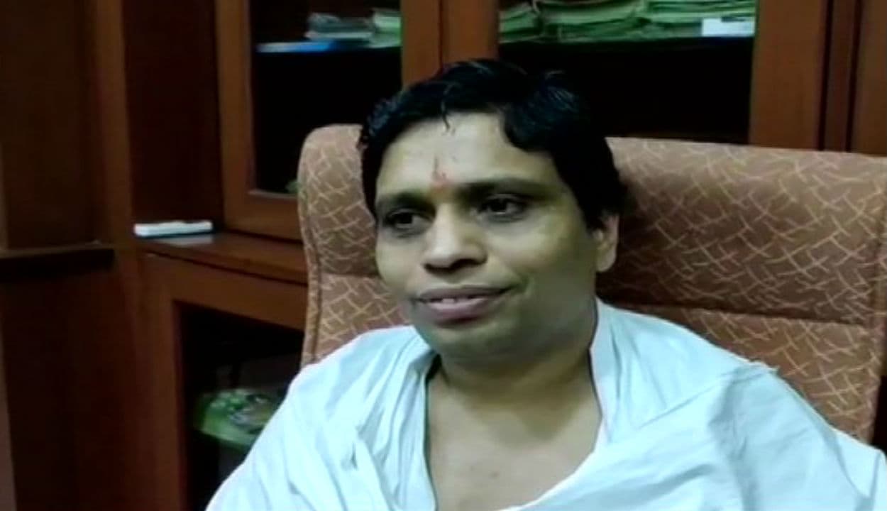 अब हम आयुर्वेद के जरिये भी COVID-19 के मरीजों को कर सकते हैं ठीक : आचार्य बालकृष्ण