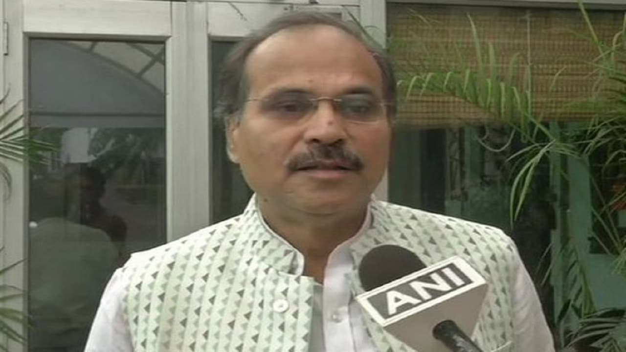 West Bengal News: बीरभूम हिंसा पर बोले कांग्रेस सांसद अधीर रंजन चौधरी, अपराधियों को बचाने में जुटी सरकार