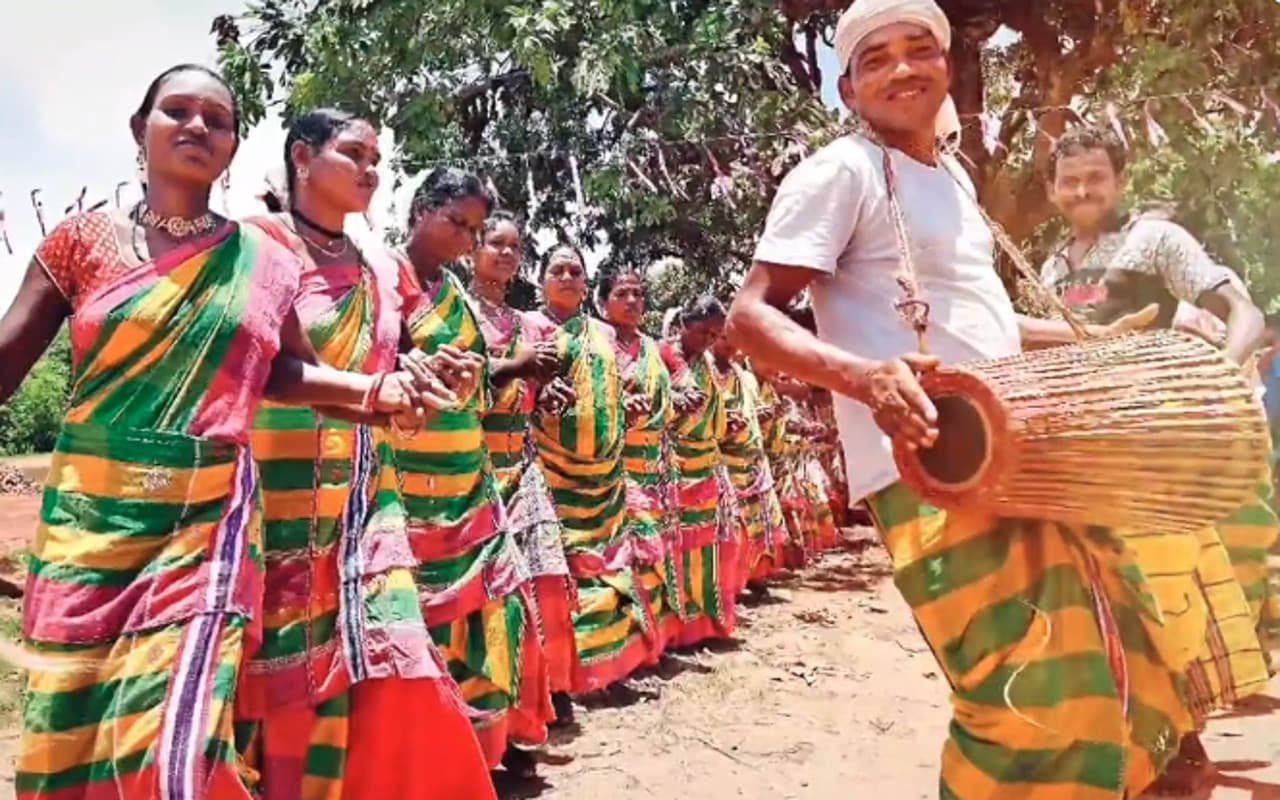 विश्व आदिवासी दिवस पर झारखंड में होंगे कई कार्यक्रम, संस्कृति की झलक मिलेगी देखने को