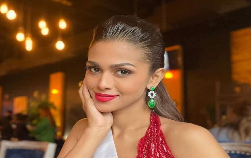 Miss Universe 2020: Adline Castelino ने तिरंगा थामकर कर रखा भारत की जमीं पर कदम, Viral हुआ Video